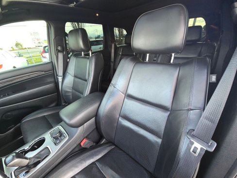 Used 2020 Jeep Grand Cherokee High Altitude AWD/4WD image 25