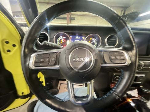 Used 2022 Jeep Wrangler Unlimited Rubicon 4xe w/ Cold Weather Group image 14