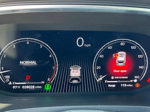 Certified 2023 Acura MDX FWD w/ Technology Package image 21