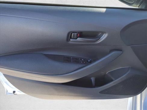 Used 2023 Toyota Corolla LE image 8