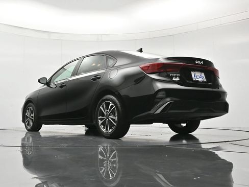 Used 2024 Kia Forte LXS FWD image 42