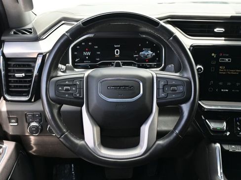 Used 2025 GMC Sierra 1500 Denali AWD/4WD image 14