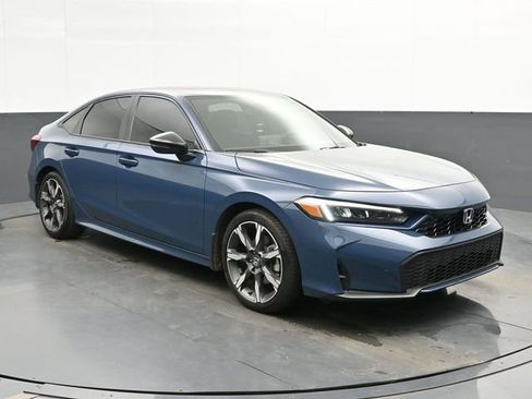 Used 2025 Honda Civic Sport image 1