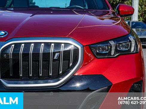 Used 2025 BMW i5 eDrive40i w/ M Sport Package image 12