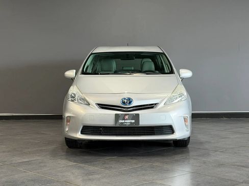 Used 2012 Toyota Prius V Two FWD image 2