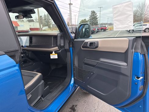 New 2025 Ford Bronco Big Bend w/ Black Diamond Package image 29