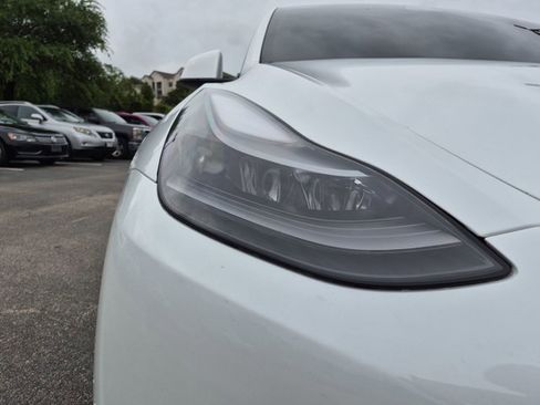 Used 2022 Tesla Model Y Performance AWD/4WD image 14