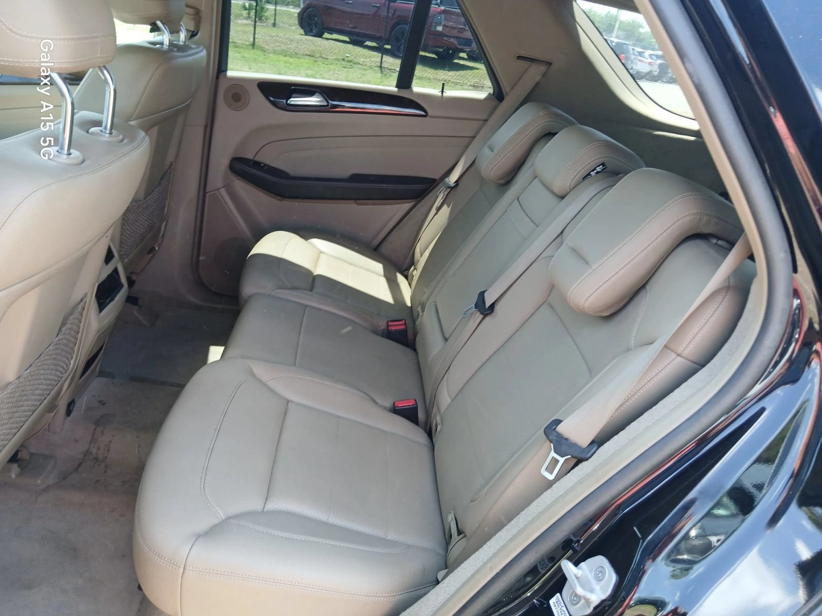 Used 2015 Mercedes-Benz ML 250 BlueTEC 4MATIC w/ Premium 1 Package image 23