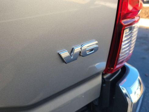 Used 2023 Toyota Tacoma SR5 image 7