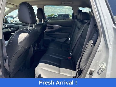 Used 2023 Nissan Murano SV w/ SV Midnight Edition Package FWD image 5