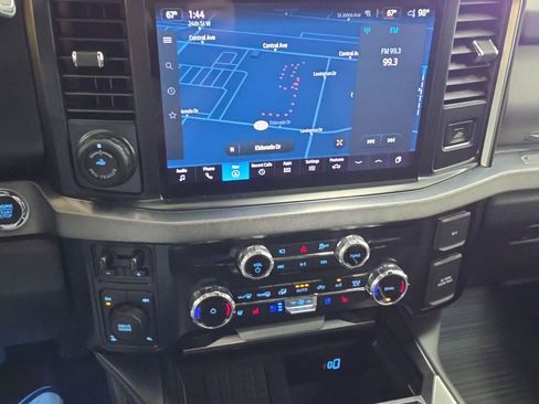 Used 2025 Ford F350 Platinum AWD/4WD image 9