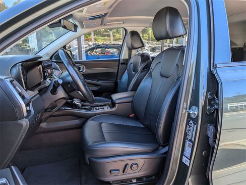 Used 2023 Kia Sorento X-Line EX image 23