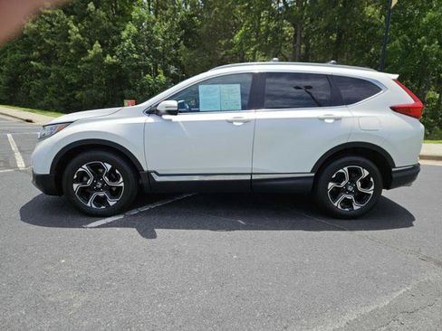 Used 2017 Honda CR-V Touring image 2