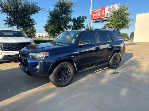 Used 2021 Toyota 4Runner SR5 Premium w/ Moonroof Package RWD image 1