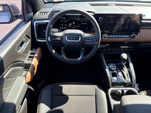 New 2026 GMC Canyon AT4 AWD/4WD image 28