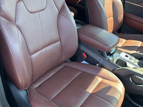 Used 2024 Kia Telluride EX AWD/4WD image 38