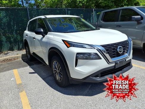 Used 2021 Nissan Rogue S AWD/4WD image 5