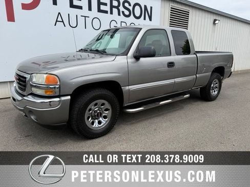 Used 2006 GMC Sierra 1500 SLE w/ Light Duty Power Package AWD/4WD image 8
