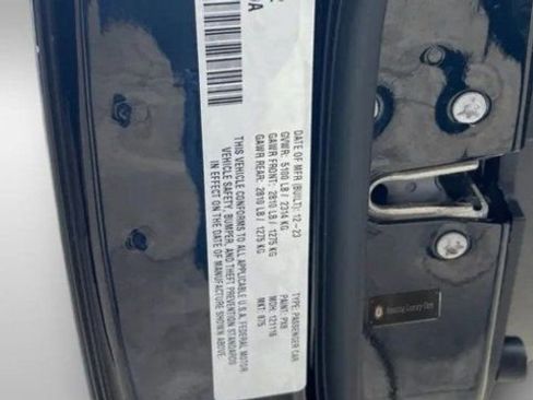 Used 2023 Chrysler 300 Touring w/ Safetytec Plus Group RWD image 19