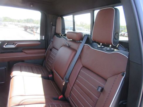 New 2026 GMC Sierra 2500 Denali Ultimate w/ Max Trailering Package AWD/4WD image 14