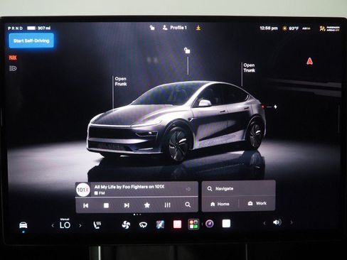 Used 2026 Tesla Model Y Long Range RWD image 34