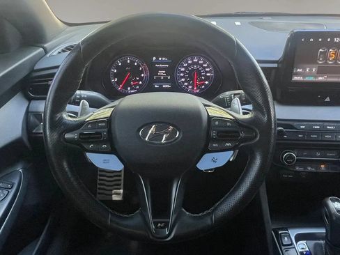 Used 2022 Hyundai Veloster N FWD image 31