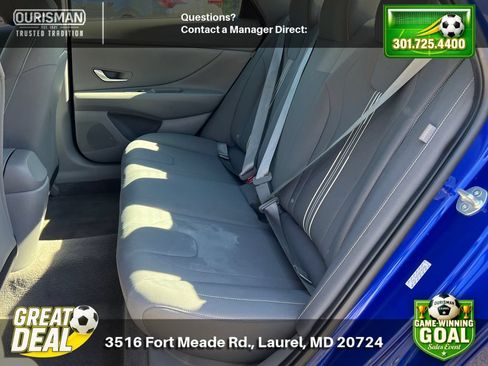 Used 2024 Hyundai Elantra SEL FWD image 19