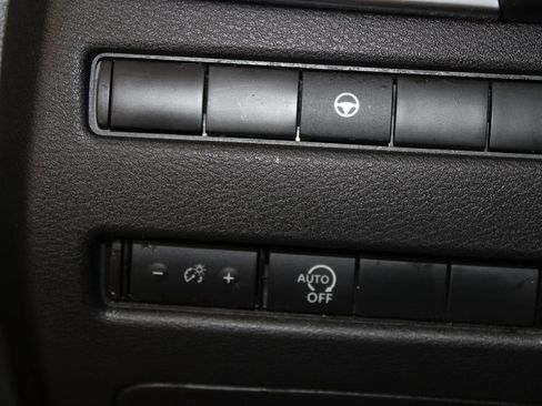 Used 2023 Nissan Rogue SV AWD/4WD image 44