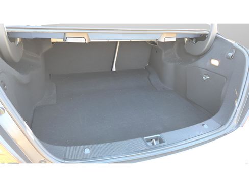 Used 2010 Mercedes-Benz C 63 AMG Sedan image 32