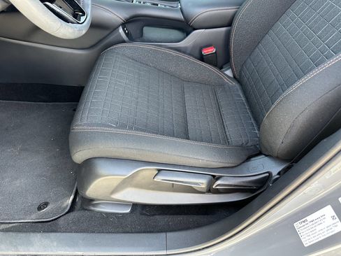 Used 2025 Honda HR-V Sport image 20