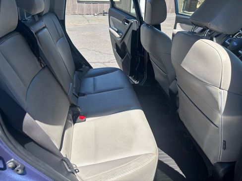 Used 2017 Subaru Forester 2.5i Limited w/ Popular Package #2 AWD/4WD image 10