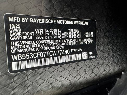 New 2026 BMW iX xDrive60 image 28