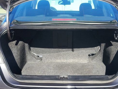 Used 2016 Chrysler 200 Limited image 26