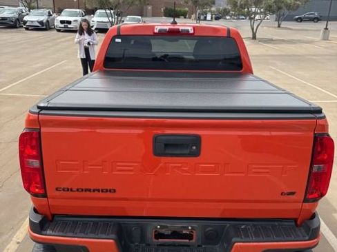 Used 2021 Chevrolet Colorado W/T w/ Custom Special Edition RWD image 7