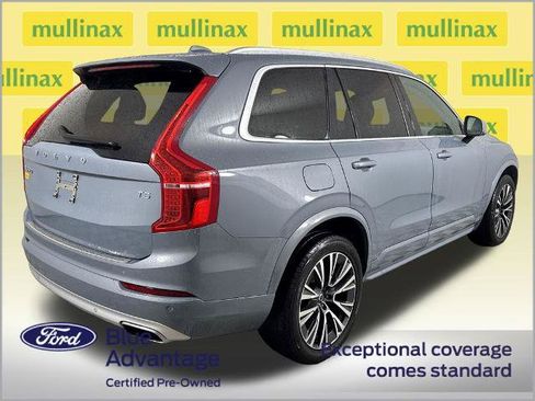 Used 2021 Volvo XC90 T5 Momentum w/ Protection Package Premier FWD image 4