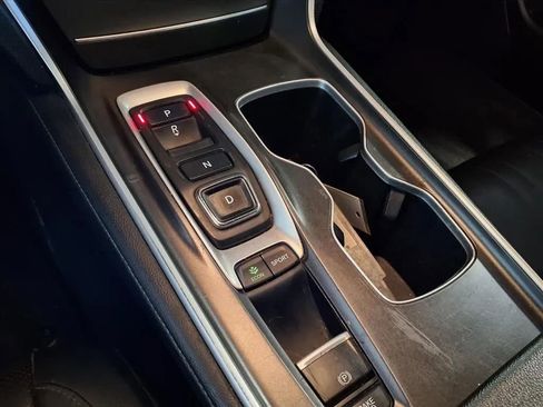 Used 2022 Honda Accord Touring image 20