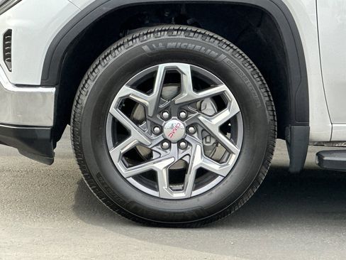 Used 2022 GMC Sierra 1500 SLT w/ SLT Convenience Package image 25