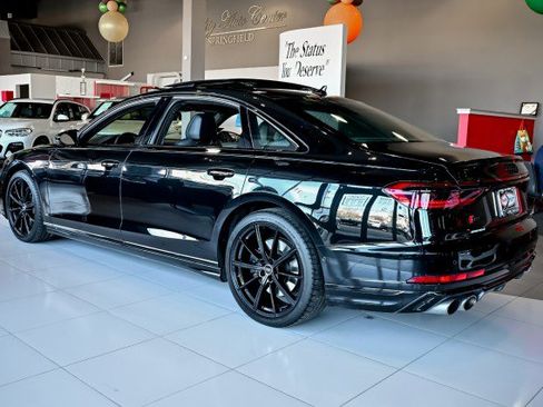 Used 2022 Audi S8 w/ S8 Comfort Plus Package image 7