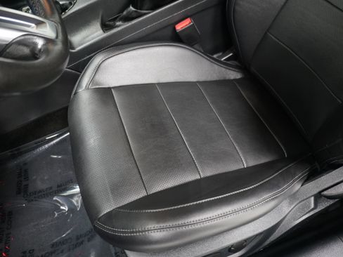 Used 2016 Ford Mustang GT Premium image 13