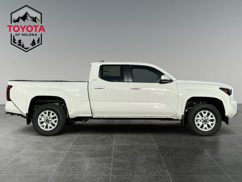 New 2026 Toyota Tacoma SR5 AWD/4WD image 6