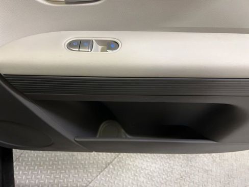 Used 2024 Hyundai Ioniq 5 SEL RWD image 59