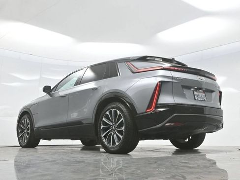 Used 2024 Cadillac Lyriq Sport RWD image 62