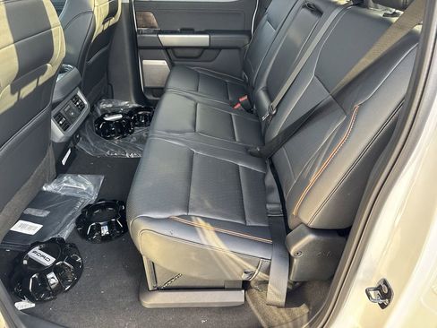 New 2025 Ford F250 Lariat w/ Lariat Ultimate Package image 20