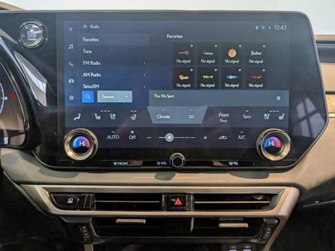 Used 2024 Lexus RX 350 Premium w/ Convenience Package image 20