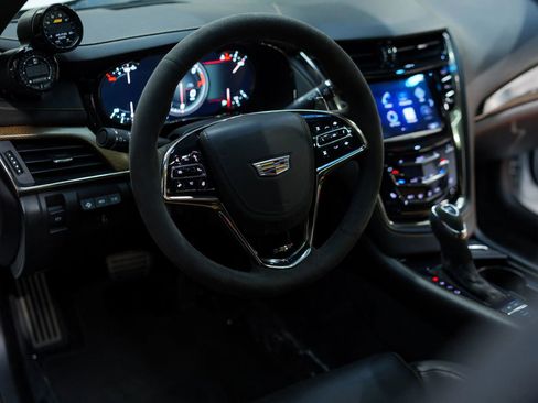 Used 2016 Cadillac CTS V w/ Luxury Package RWD image 30