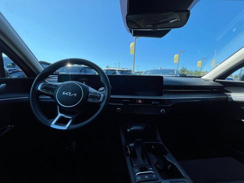 Used 2025 Kia K5 LXS FWD image 34