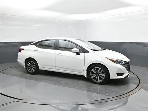 New 2025 Nissan Versa SV w/ Trunk Package image 17