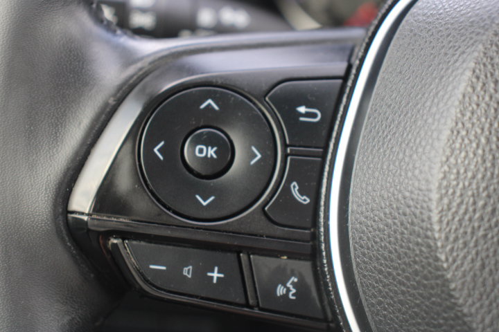 Used 2019 Toyota RAV4 XLE Premium w/ All Weather Liner Package FWD image 26