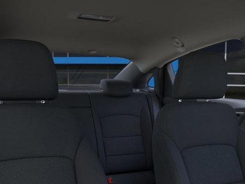 Certified 2025 Chevrolet Malibu LS image 24