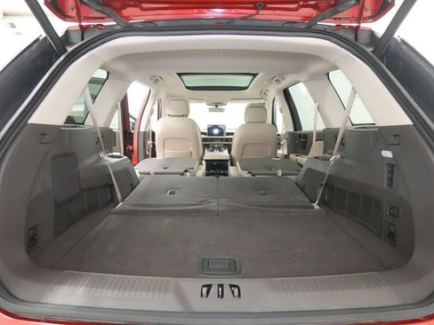 Used 2020 Lincoln Aviator Reserve w/ Equipment Group 201A AWD/4WD image 31